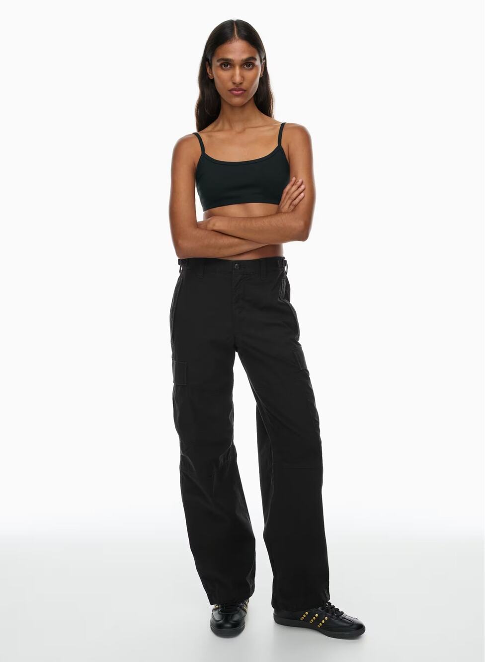 ARITZIA TNA Supply Cargo Parachute Pant in Black Size 8 Relaxed Mid-Rise Cotton